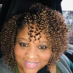 Meet your Posher, Veronica